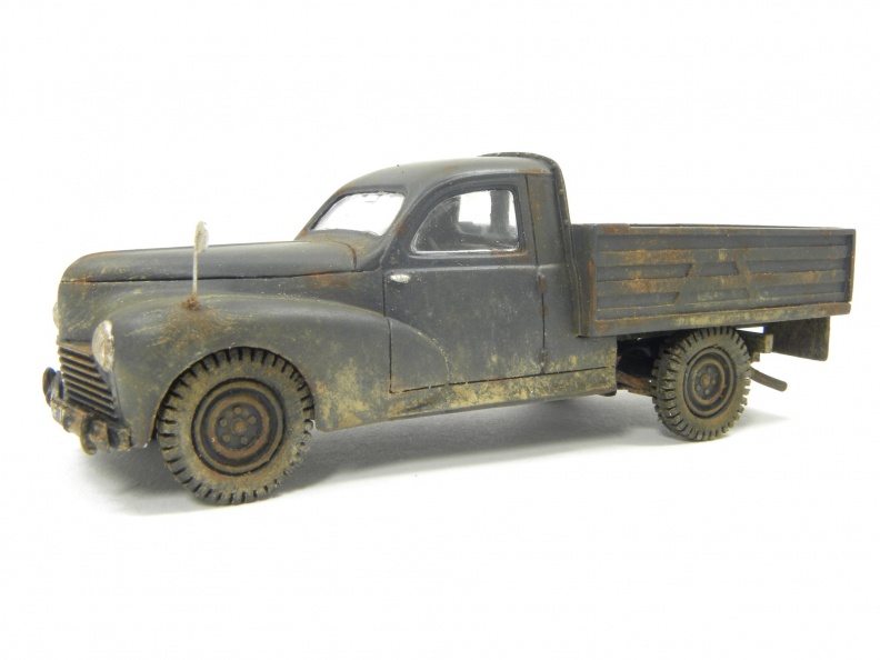 Maquette Heller Humbrol Peugeot 203 - Échelle 1/43 - Neuf En Boîte Fermée - Fabrication Française